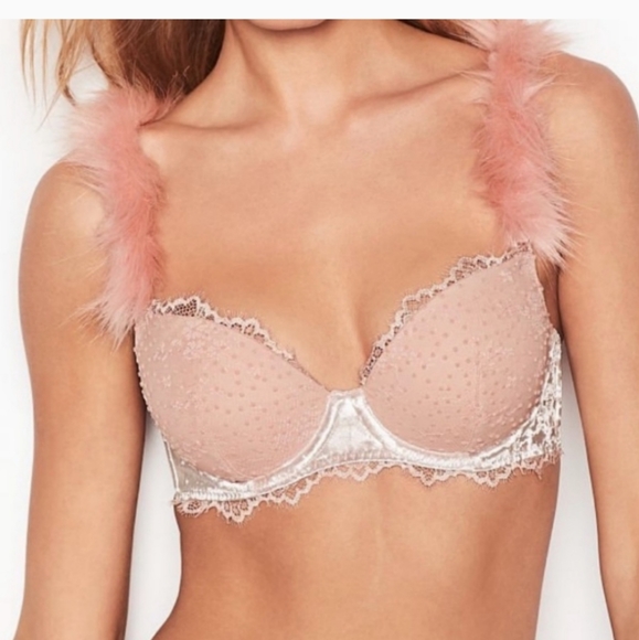 Victoria's Secret Dream Angels Bra with Fuzzy Straps - Picture 1 of 16